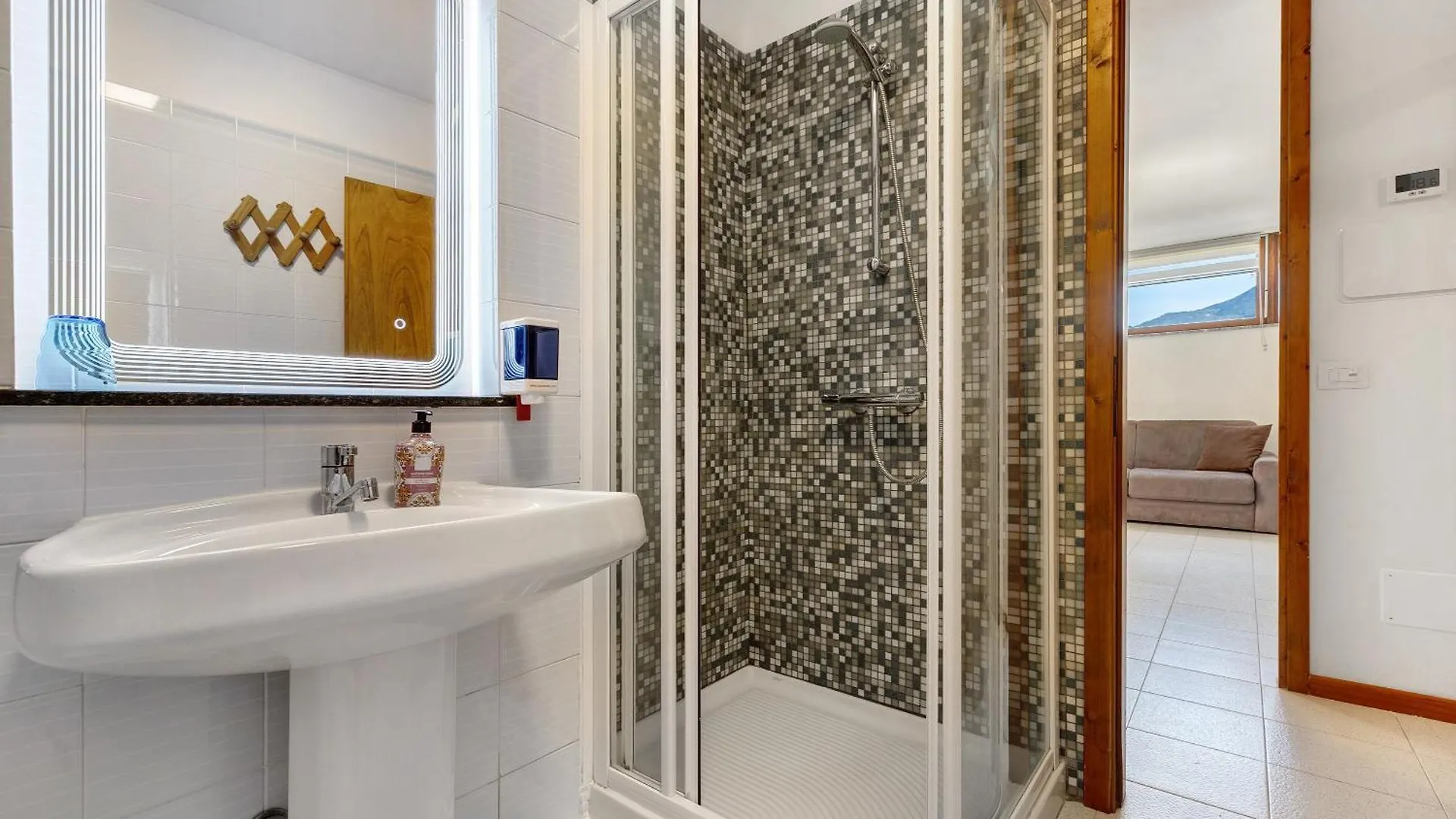 Casa Edda - Sole Lejlighed Brenzone sul Garda